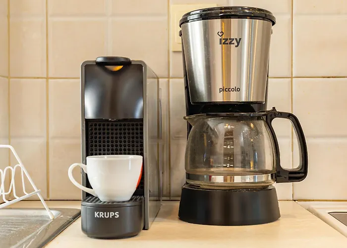 Koum Kapi B1 * 干尼亞